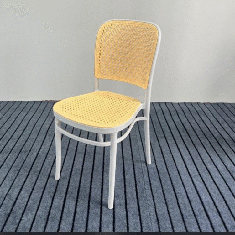 Diva chair with stylish traditional craftsmanship and premium finish for indoor seating